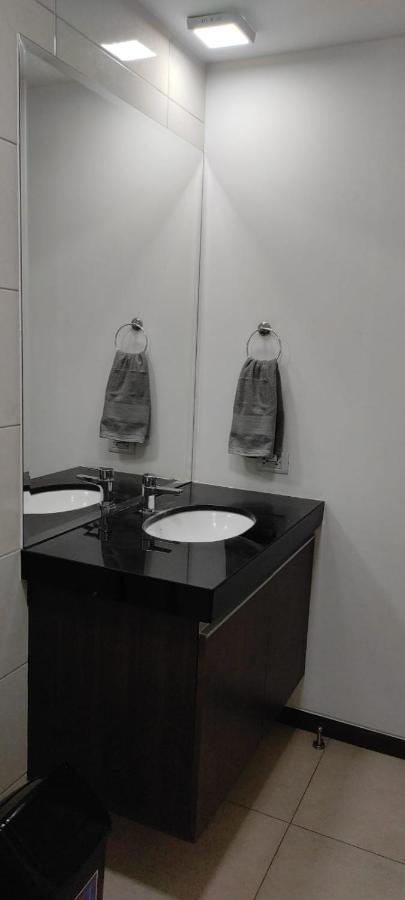 Ferienwohnung Apartamento Entero Centrico Y Confortable Santa Cruz de La Sierra Exterior foto